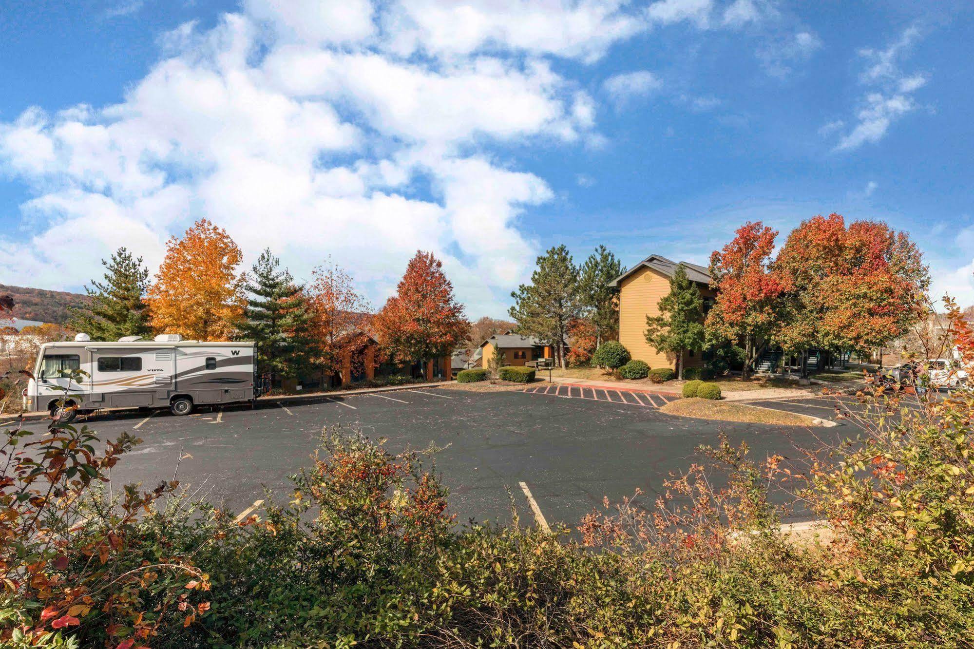 Bluegreen Vacations The Falls Village, An Ascend Resort Branson Extérieur photo