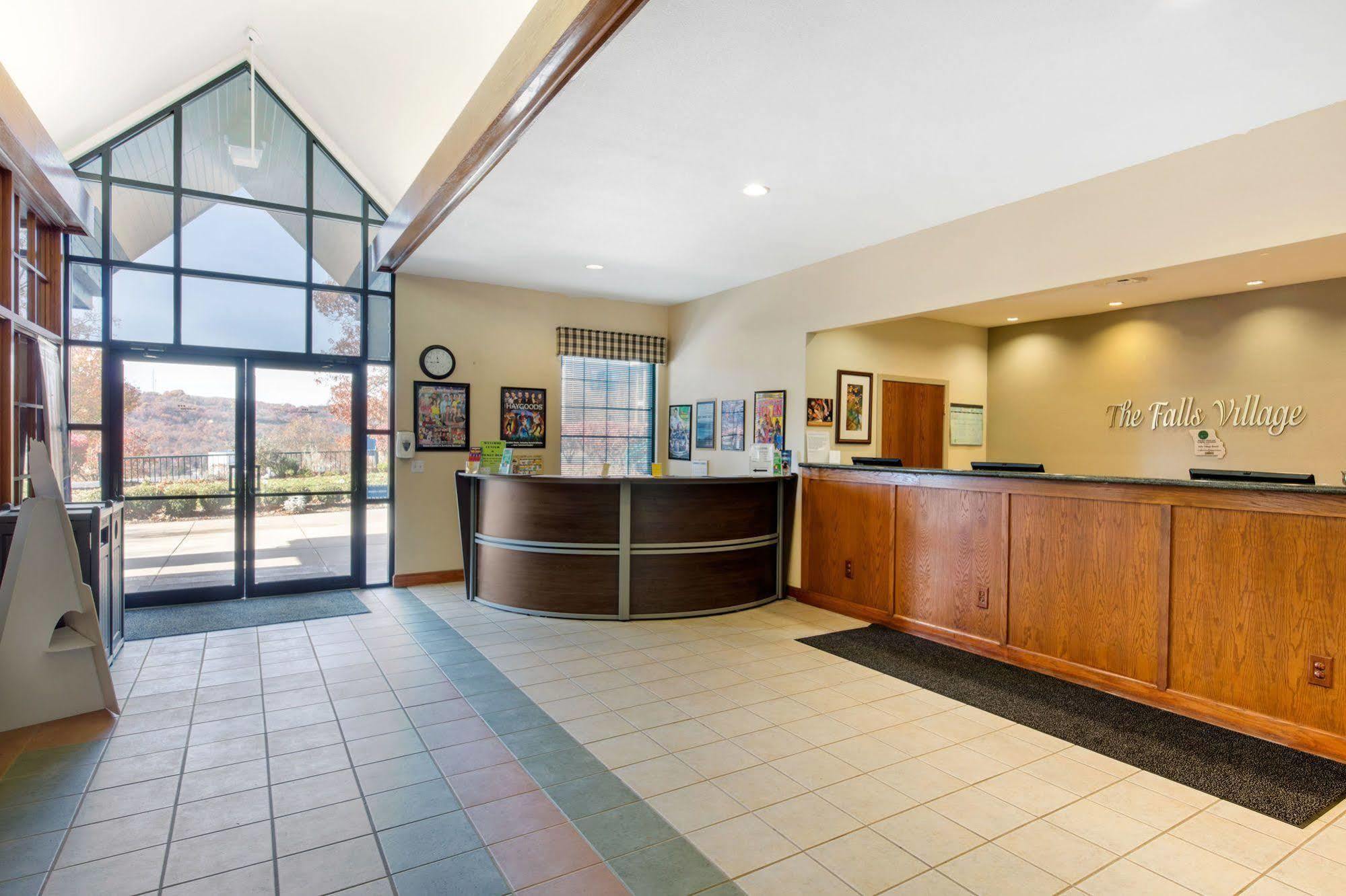 Bluegreen Vacations The Falls Village, An Ascend Resort Branson Extérieur photo