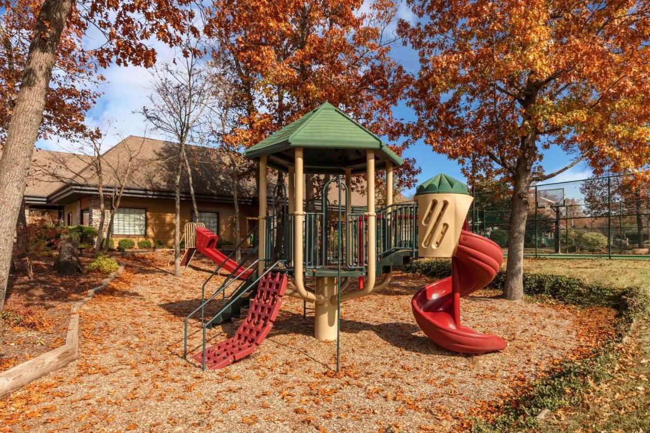Bluegreen Vacations The Falls Village, An Ascend Resort Branson Extérieur photo
